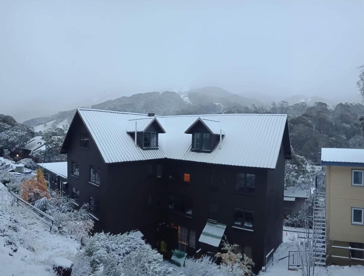 Hotel House Of Ullr à Thredbo Extérieur photo